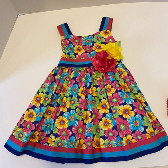 Toddler Girls 24 M Youngland multicolor flower dress, and pink shrug/sweater - Picture 10 of 13